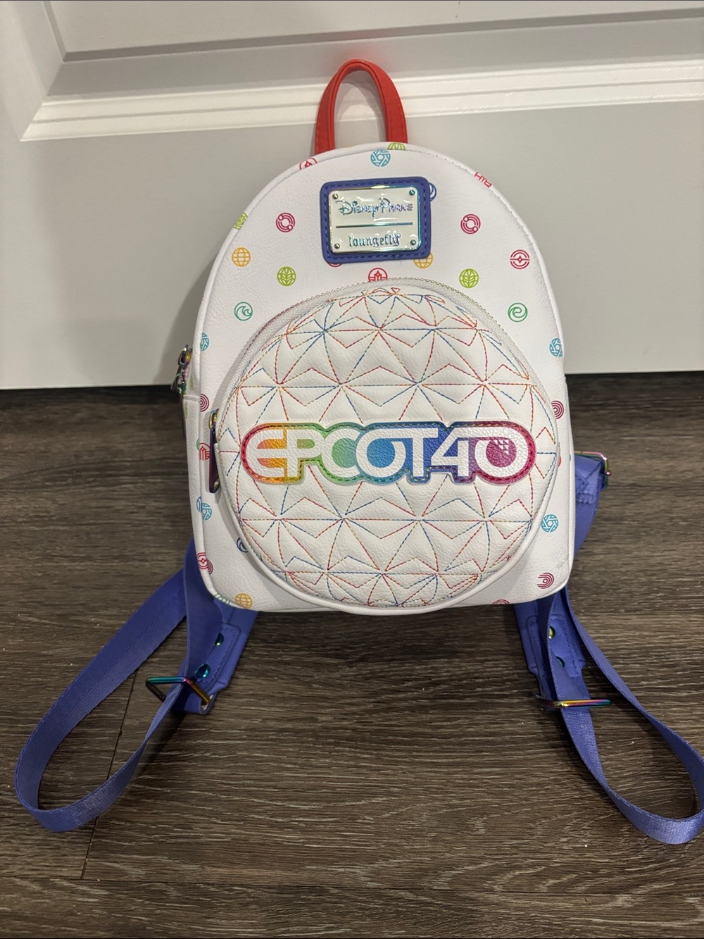 Loungefly Epcot - never used!